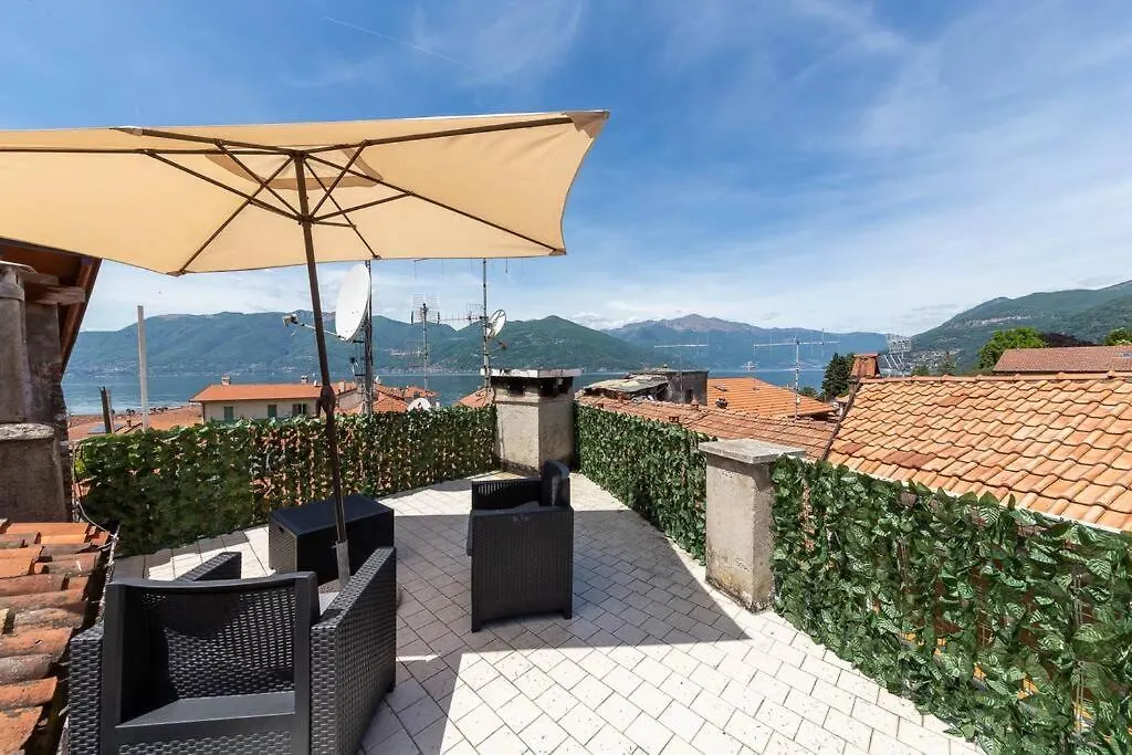 Il Nido Appartamento Nel Cuore Del Centro Storico Luino 0*,  Italy