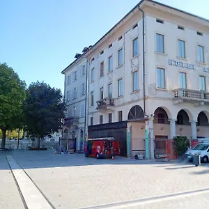 Palazzo Clerici Apartment