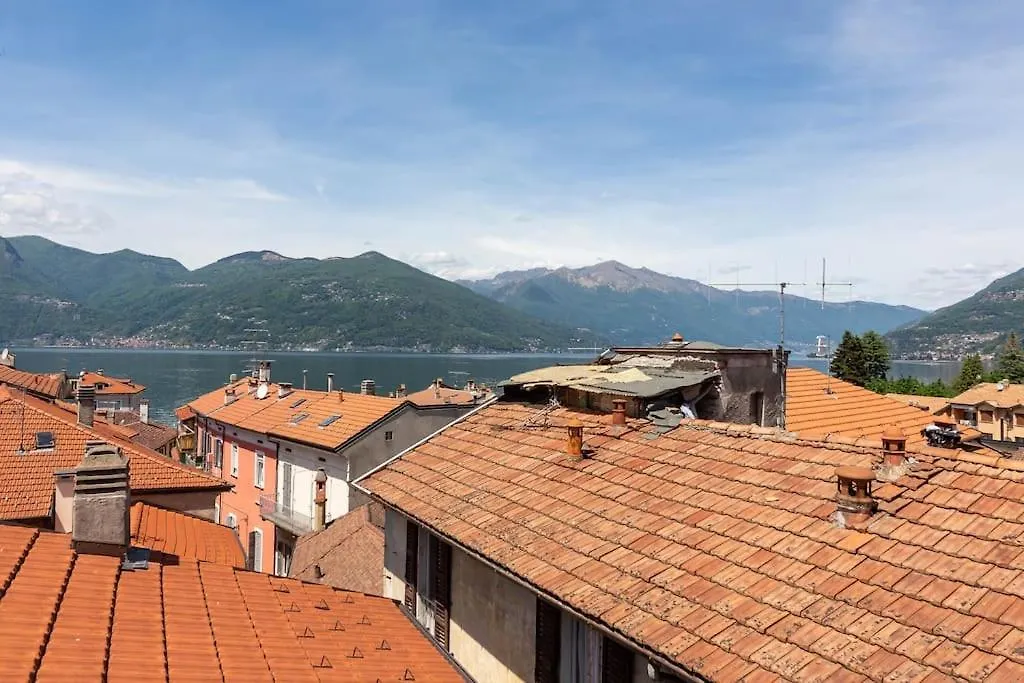 Apartment Il Nido Appartamento Nel Cuore Del Centro Storico Luino Italy